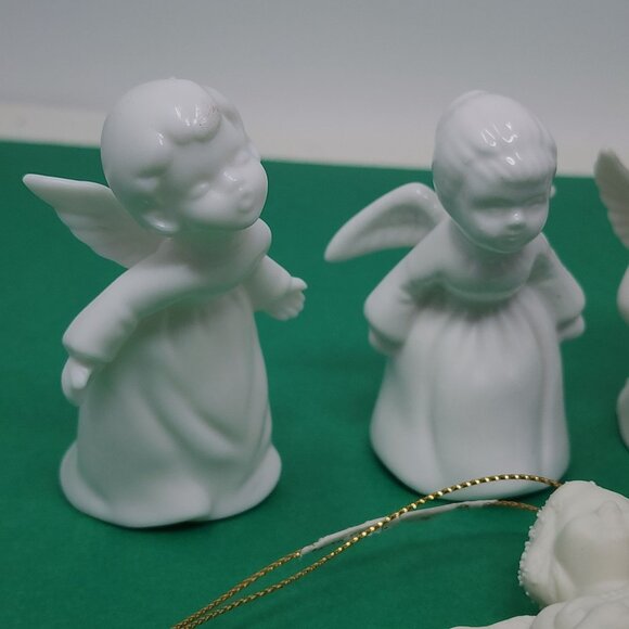 VTG Christmas Ornaments Kissing Angels Cherubs Blue White Resin Porcelain 10 - Picture 8 of 12